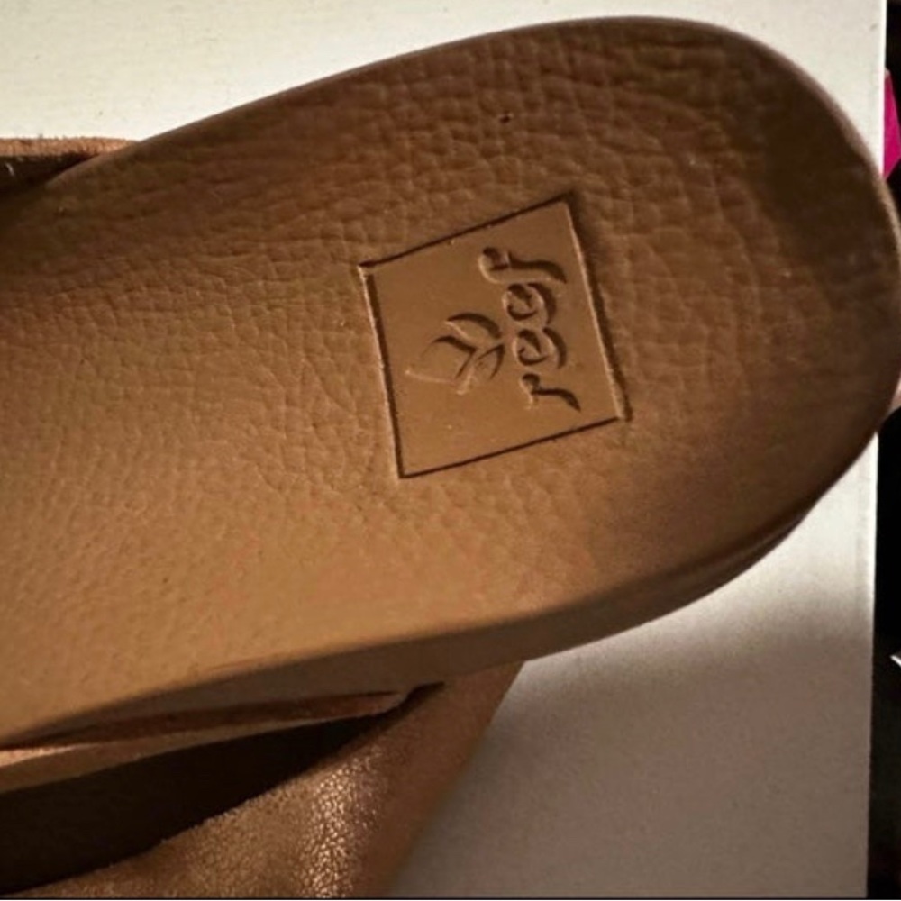 Reef sandals